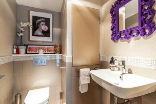 Woodlawn Manor House - London - 2