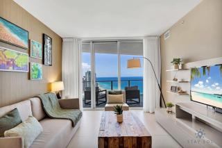 Ocean View Balcony, Beachfront Resort, Amazing Pool - Hollywood - 4