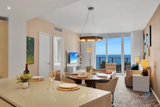 Insane Ocean View Balcony - Beachfront Condo - Pool - Hollywood - 6
