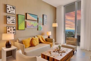 Beachfront Condo - Amazing Pool - Oceanview Balcony - Hollywood - 3