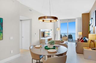 Upper Level Penthouse - Amazing Views Beach & Intracoastal - Hollywood - 8