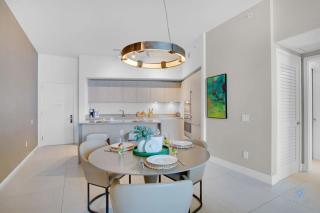 Upper Level Penthouse - Amazing Views Beach & Intracoastal - Hollywood - 1