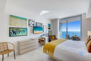 Rooftop Oceanview Balcony Beachfront Resort - Hollywood - 6