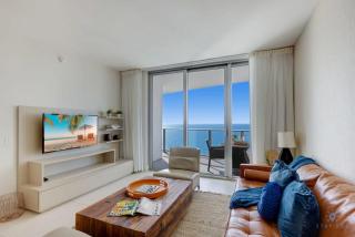 Insane Ocean View Balcony Beachfront Condo Pool - Hollywood - 3