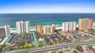 Summerhouse Beach Resort by Panhandle Getaways - Panama City Beach - 0