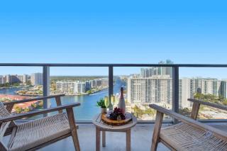 High Floor with Stunning Views Amazing Pools - Hollywood - 7