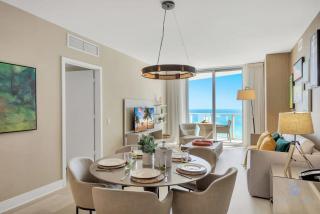 Ocean View Balcony, Beachfront Resort, Pools, Gym - Hollywood - 4
