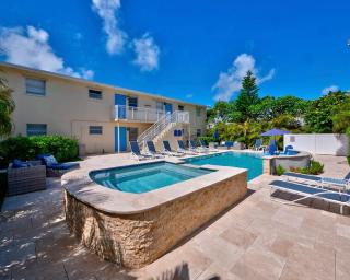 2BR Near The Beach !Walk 2 Everything! - 0