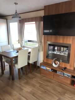 Two x 8 Berth static caravan on Lyons Robin Hood Rhyl North wales - Meliden - 4