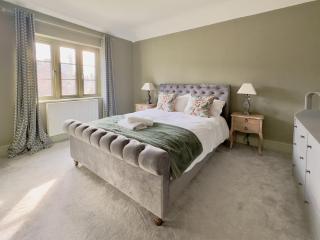 Grange Garth near the river - 7