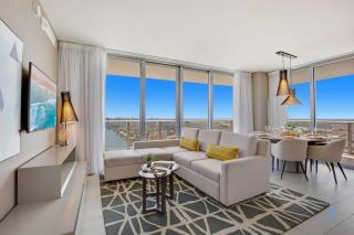Luxury with stunning view, Balcony, Amazing Pools - Hollywood - 3