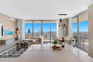 Luxury with stunning view, Balcony, Amazing Pools - Hollywood - 0