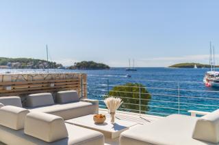 Magnificent Seafront Villa 10 Bedrooms Pakleni View Villa Private Infinity Pool Amazing Sea Views Hvar Town - Hvar - 5