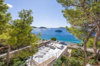 Magnificent Seafront Villa 10 Bedrooms Pakleni View Villa Private Infinity Pool Amazing Sea Views Hvar Town - Hvar - 1