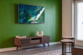 Complete Cozy 2Bed Apartment 10 Min to Parks Allows Pet, Resort-Style Amenities - Orlando - 1