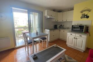 Cozy love cocoon with balcony and pool - Sainte-Maxime - 7