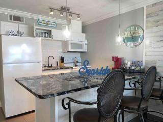 Harbor House Condo at The Beach 1B/1B (Gulf Blvd) - St Pete Beach - 7