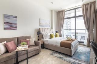 Frank Porter - Majestique Residence 2 - Dubai - 0