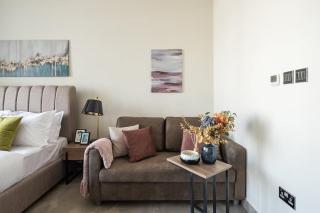 Frank Porter - Majestique Residence 2 - Dubai - 4