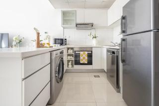 Frank Porter - Marina Wharf 2 - Dubai - 3