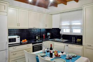 Almyra Beach House Corfu - Almiros Beach - 4