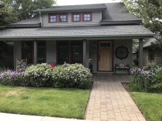 Steps to Downtown & Amazing Views-Hot Tub/Pool/AC - 0