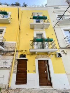Saint Barth Guest House - Historic Loft in Bari - Bari - 4