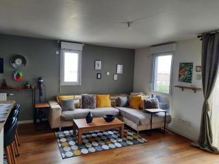 Magnifique appartement avec terrasse et parking, 8 Personnes - Nanterre - 0