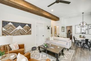 Dtwn Blowing Rock Condo with Private Hot Tub! - Blowing Rock - 5