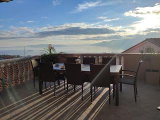 Apartments Villa Kastav in Old town center with sea view and parking - Kastav - 0