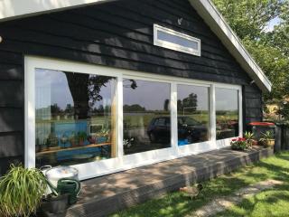 Over Lake - Monnickendam - 0