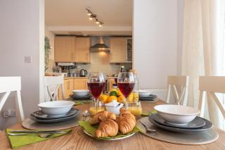 Accessible 2 bedrooms flat + P - Southampton - 5