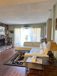 Bearadise Retreat At English Mountain Condo - 0