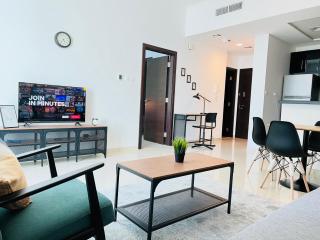 1 BR Flat, Luxury amenities, Near JBR Beach & Club with FREE Parking in JBR - Dubai - 2