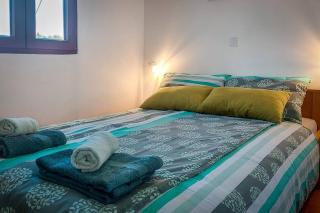 Poolside compact family cottage Blum - 5