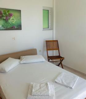 Tasos Manaritsas Rooms - Khronia - 2