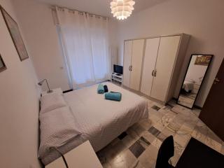 Comfortable and spacious apartment in Milan - Milan - 4