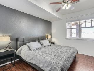1BR Condo near Dove Valley - 2