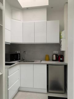Cosy and Modern Studio in heart of XVII area - Paris - 2
