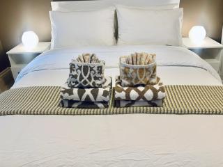 Scorpio House Langley -ROOM 1 Separate restroom - Pitt Meadows - 3