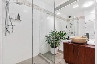 Noosa Tropical Beach Retreat ~ Walk to Everything - 8
