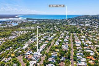 Sunset Lagoon ~ Noosa Luxury with Stunning Views - Noosa Heads - 8