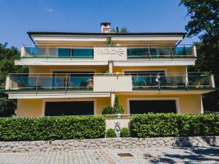 Apartments by the sea Omisalj, Krk - 21946 - Omišalj - 0