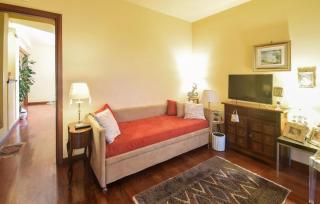 6 Bedroom Amazing Home In Roma - 5