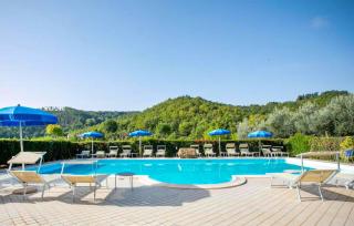 Stunning Apartment In Gubbio With Wifi - 1