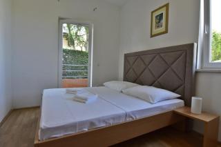 Apartments with parking spaces Dajla, Novigrad - 22735 - 8