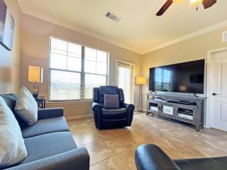 Radiant Condo condo - Davenport - 8