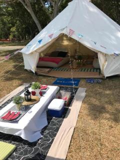 Glamping kaki singapore-Standard medium bell tent - 1