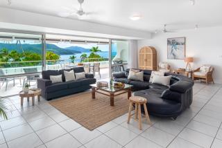 Bella Vista East 4 Oceanview, Golf Buggy, Valet Service & Shared Pool - Hamilton Island - 9