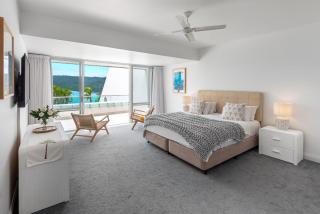 Bella Vista East 4 Oceanview, Golf Buggy, Valet Service & Shared Pool - Hamilton Island - 7